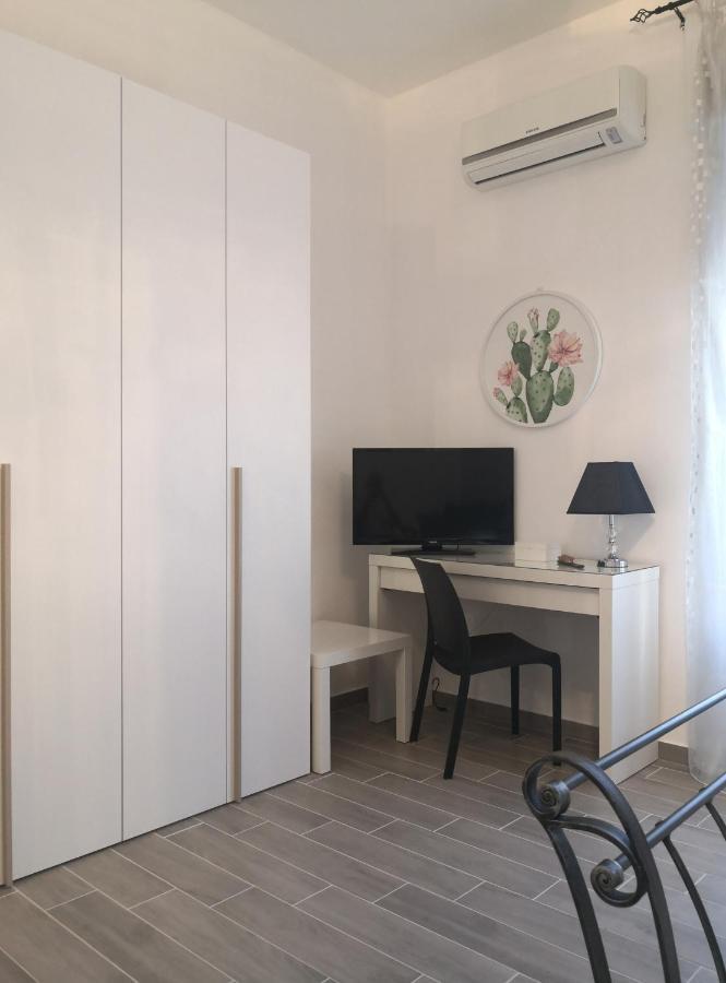 Casa La Morettina - Cortile Privato Interno Syracuse Luaran gambar