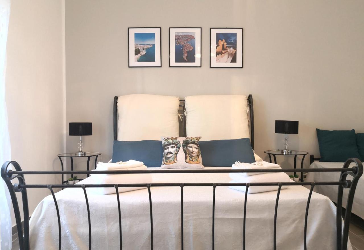 Casa La Morettina - Cortile Privato Interno Syracuse Luaran gambar